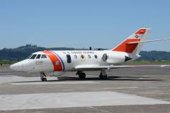 Hu-25 Falcon 200